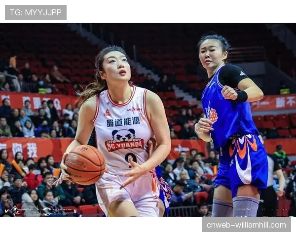 无球跑动与空间创造 四川女篮进攻端展现多样选择